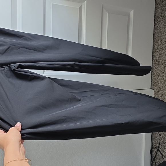 NWT Halara Black Breezeful Jumpsuit Wide leg Quick Dry Medium G142 - Picture 7 of 11